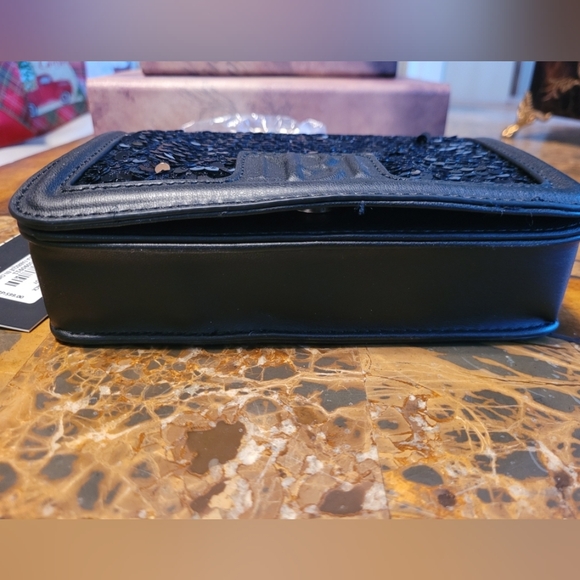 Badgley Mischka Black Sequin Crossbody Bag - Picture 5 of 7